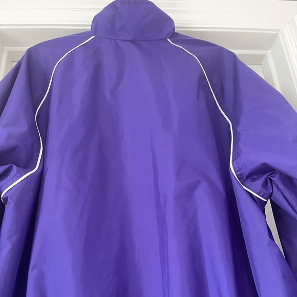 ✨✨Men Bear Baseball light windbreaker ✨✨ - Picture 8 of 8